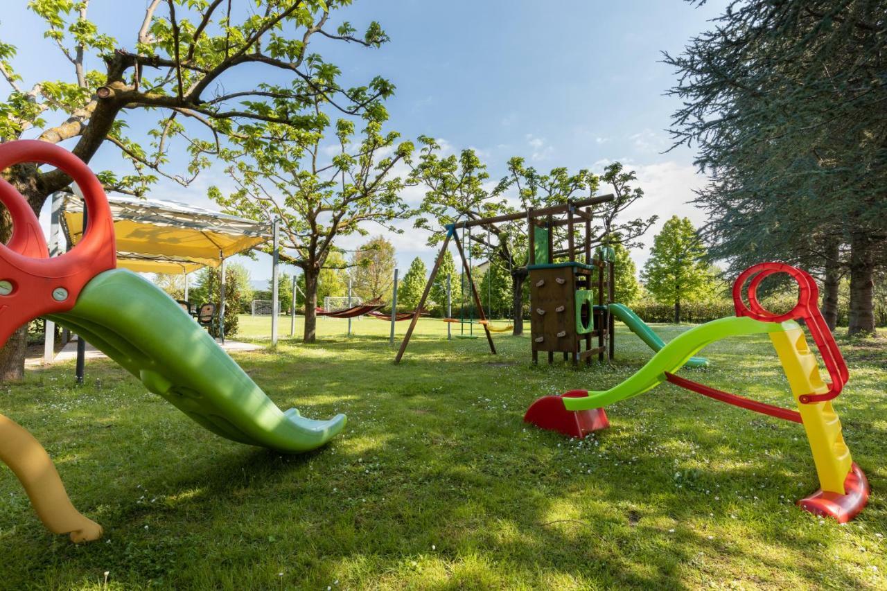 Agriturismo Casolare Lucchese Lukka Zewnętrze zdjęcie