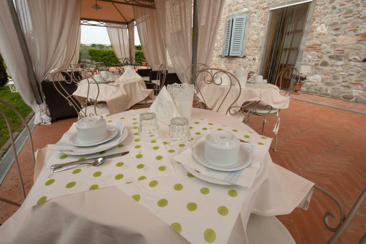 Agriturismo Casolare Lucchese Lukka Zewnętrze zdjęcie