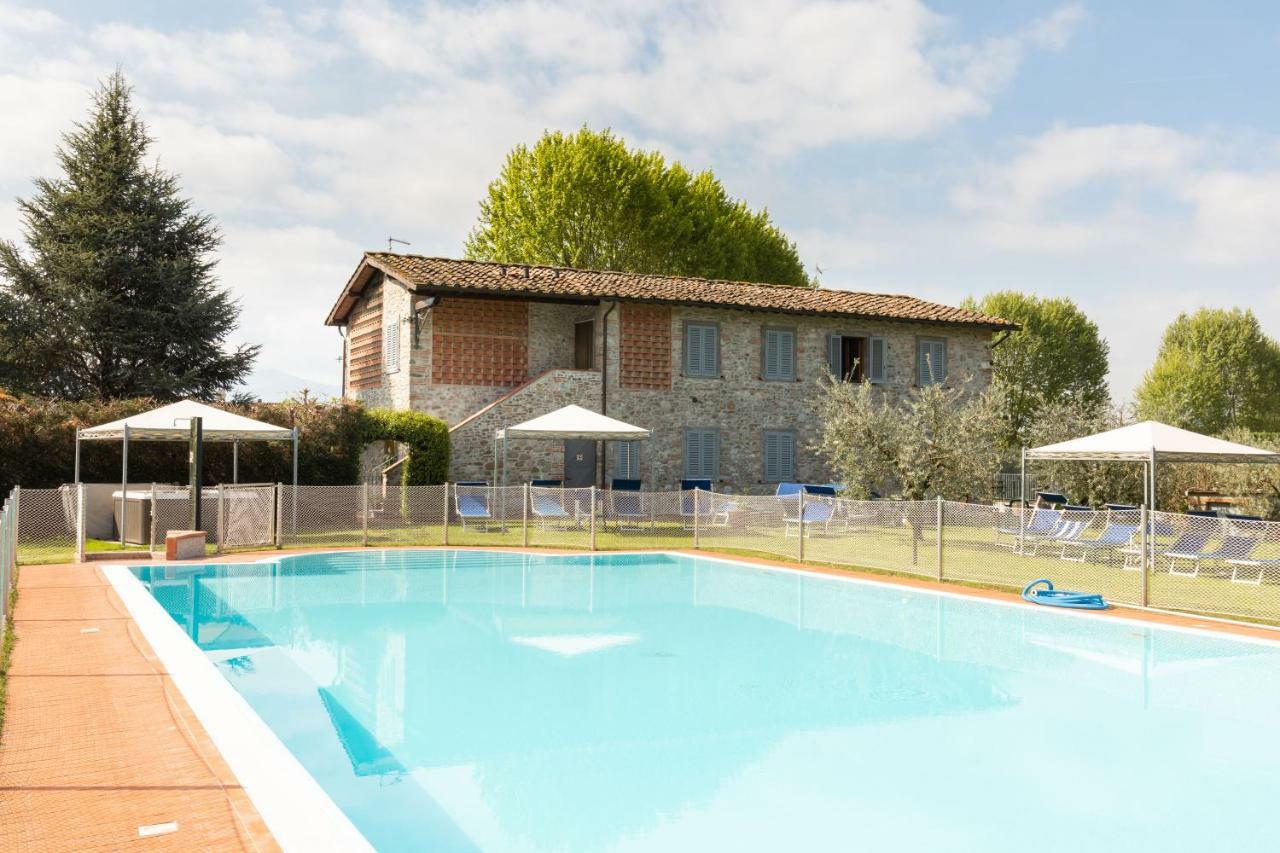 Agriturismo Casolare Lucchese Lukka Zewnętrze zdjęcie